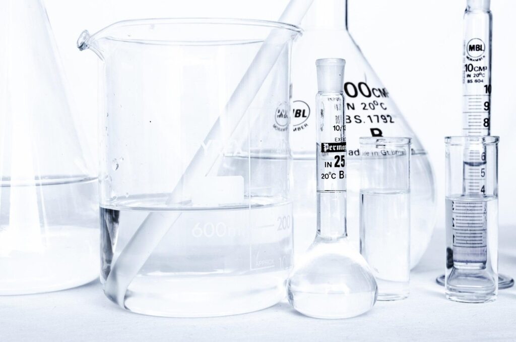 laboratory glassware typically usedin labs performing CHNSO analysis