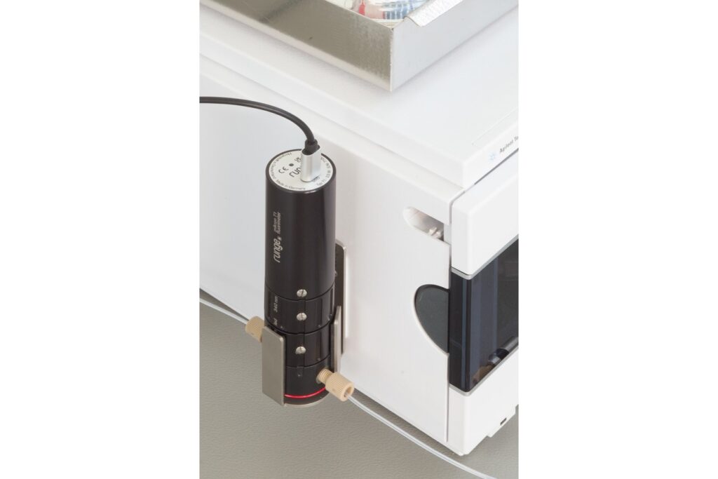 Fluorescence detection with the Mikron 71