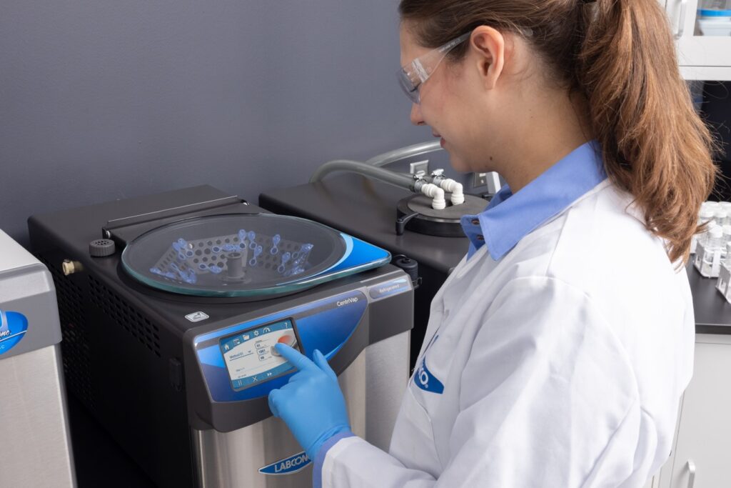 CnetriVap Pro centrifugal concentrator